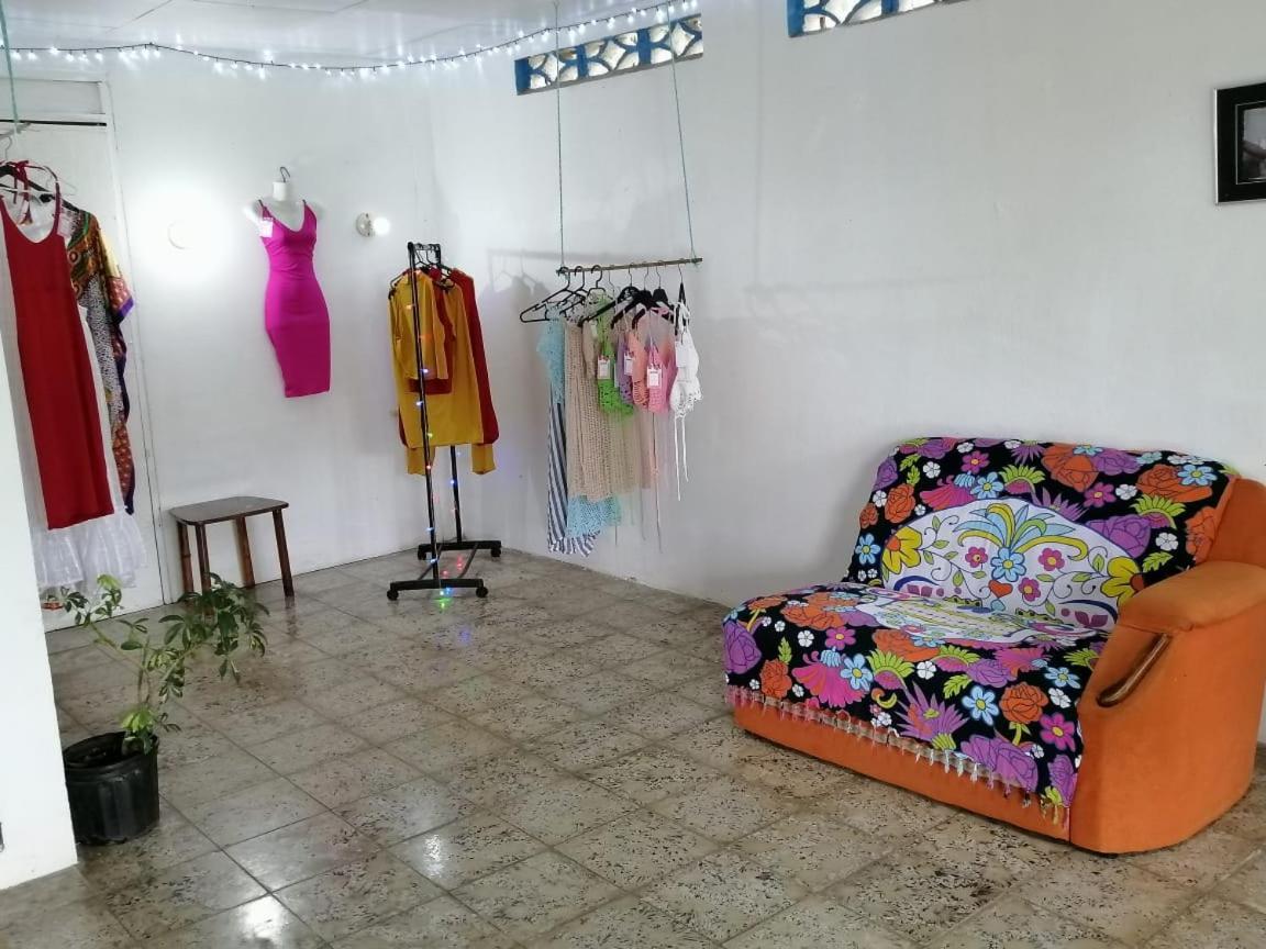 Magic Flower Rooms Cahuita Exterior foto